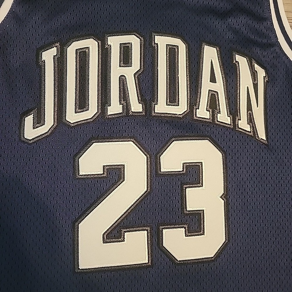 Michael Jordan #23 Jersey Youth XL‎ Chicago Bulls Stitched Navy Blue NEW
